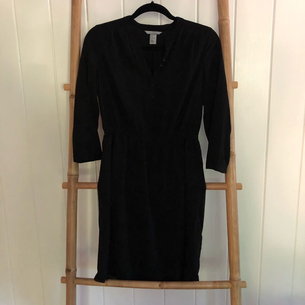 H&M half button up dress